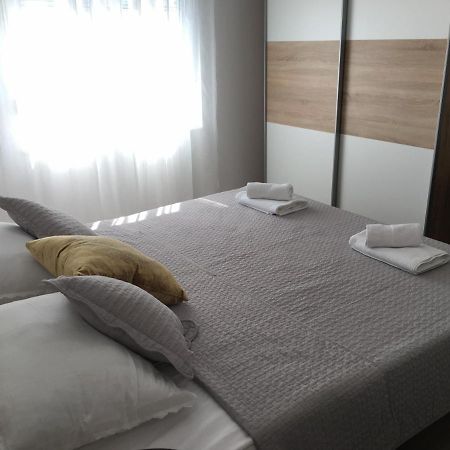Kairos Lägenhet Trogir Exteriör bild