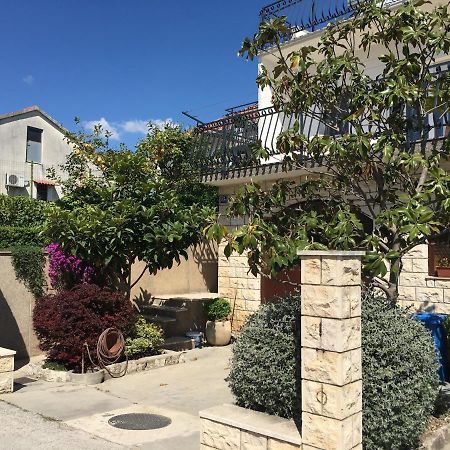 Kairos Lägenhet Trogir Exteriör bild