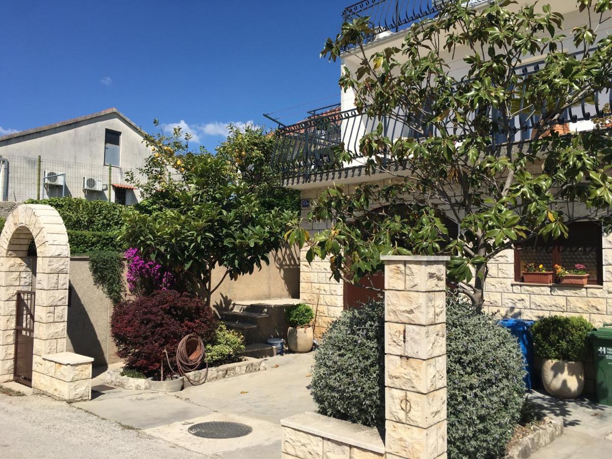 Kairos Lägenhet Trogir Exteriör bild